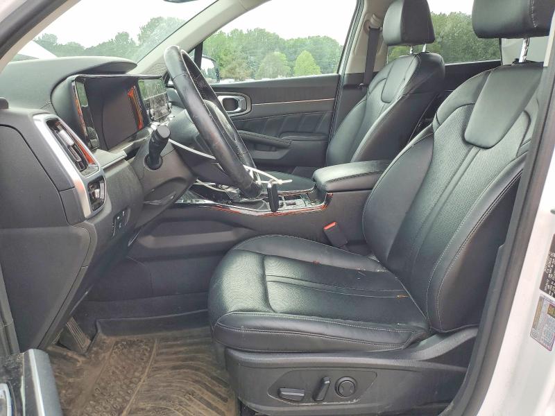 51281706 :رقم المزاد ، 5XYRKDLF3NG154910 vin ، 2022 Kia Sorento مزاد بيع