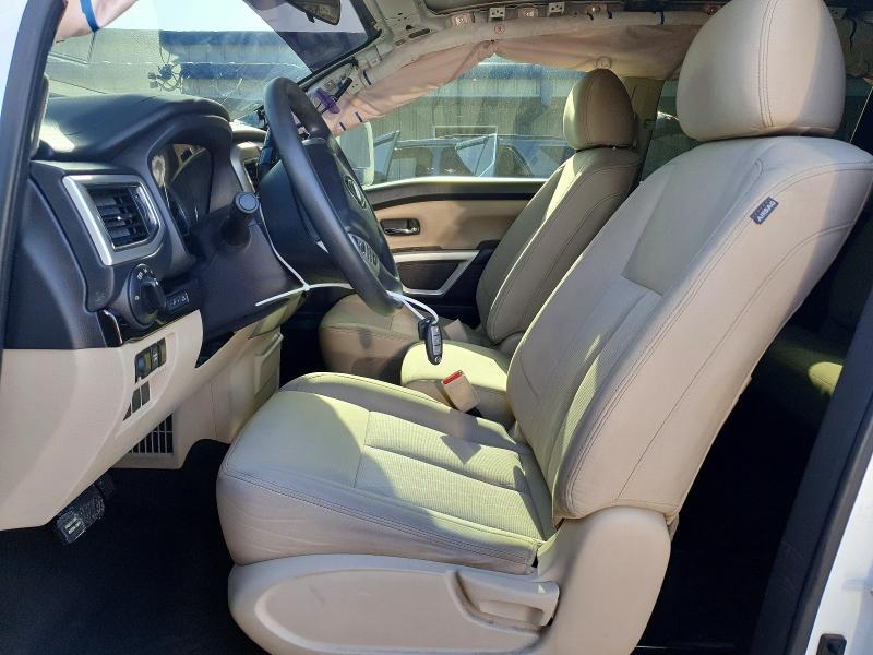 49076726 :رقم المزاد ، 1N6AA1EK9HN546115 vin ، 2017 Nissan Titan مزاد بيع