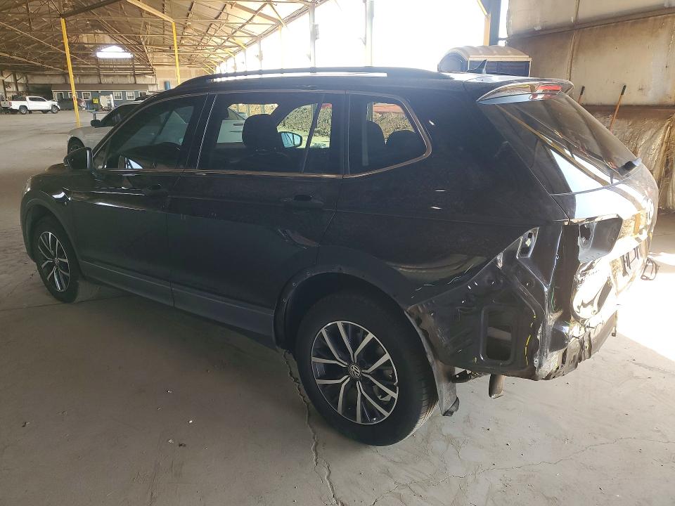 52050966 :رقم المزاد ، 3VV3B7AX0KM158075 vin ، 2019 Volkswagen Tiguan مزاد بيع