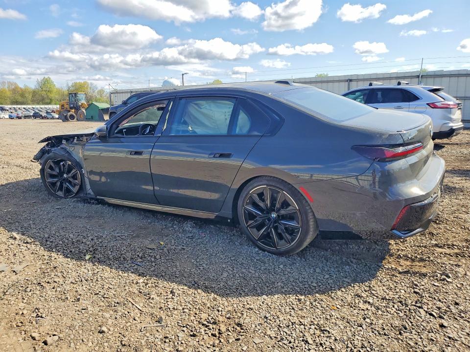 49873656 :رقم المزاد ، WBA33EH08SCV55251 vin ، 2025 Bmw 740 مزاد بيع