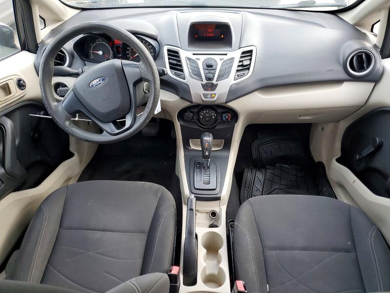 2013 Ford Fiesta მანქანა იყიდება აუქციონზე, vin: 3FADP4AJ8DM175584, აუქციონის ნომერი: 48927826
