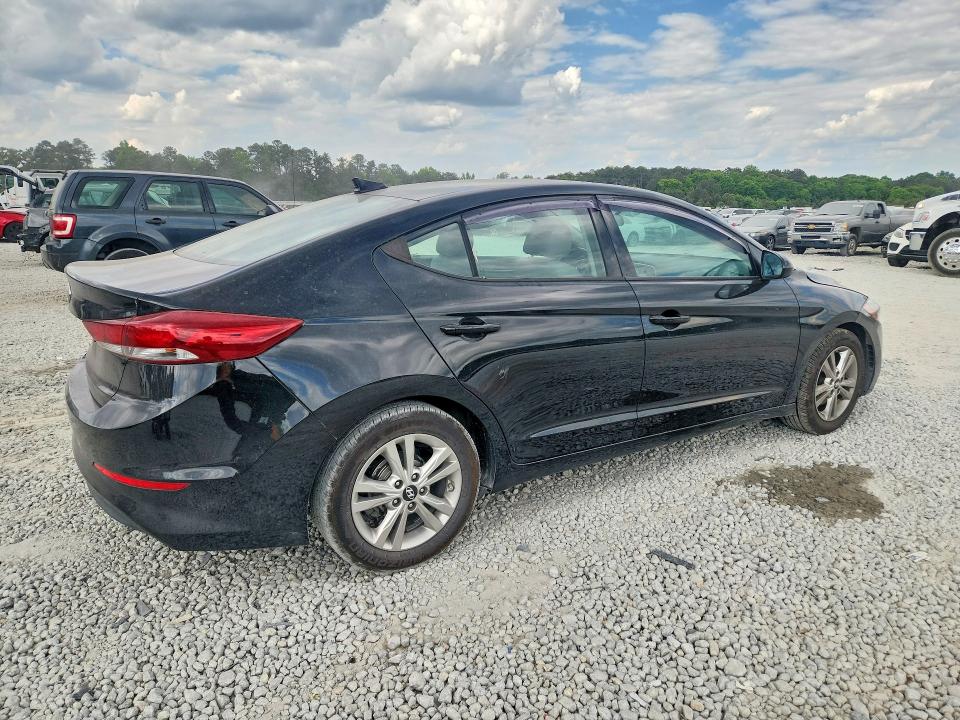 2017 Hyundai Elantra მანქანა იყიდება აუქციონზე, vin: 5NPD84LF1HH052995, აუქციონის ნომერი: 51092706