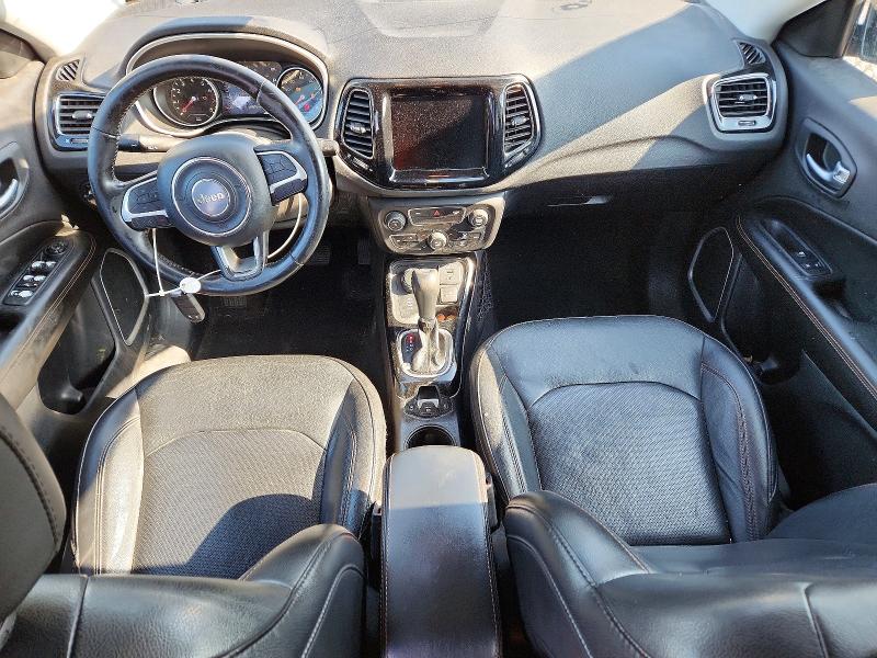 51211226 :رقم المزاد ، 3C4NJDCB5LT196614 vin ، 2020 Jeep Compass مزاد بيع
