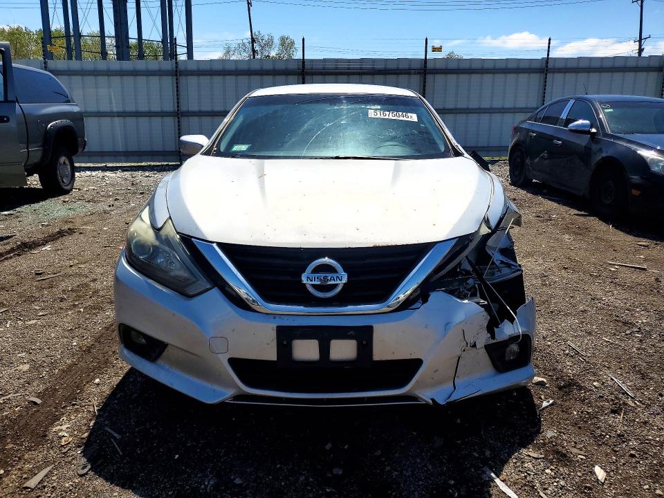 Aukcja sprzedaży 2017 Nissan Altima, vin: 1N4AL3AP1HC132175, numer aukcji: 51675046