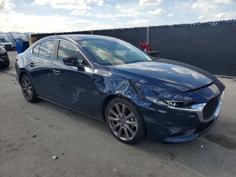 51669266 :رقم المزاد ، 3MZBPABM6MM204571 vin ، 2021 Mazda 3 مزاد بيع