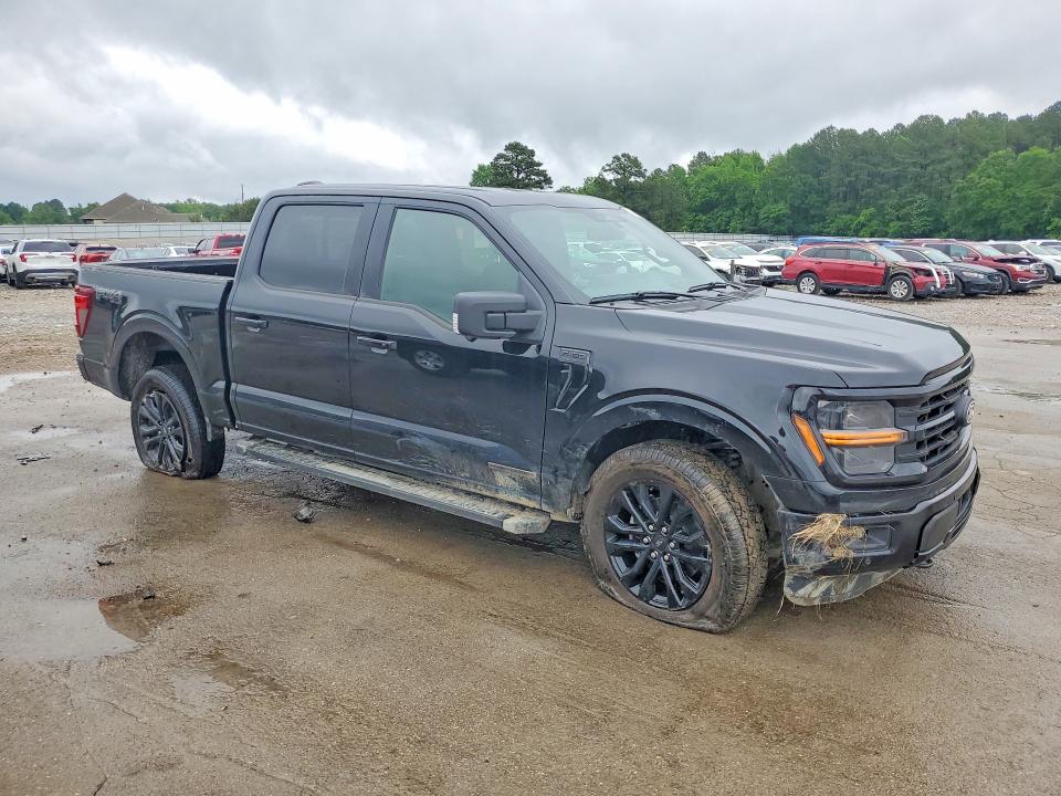 Продажа на аукционе авто 2025 Ford F150, vin: 1FTFW3LDXSFC03910, номер лота: 51399936