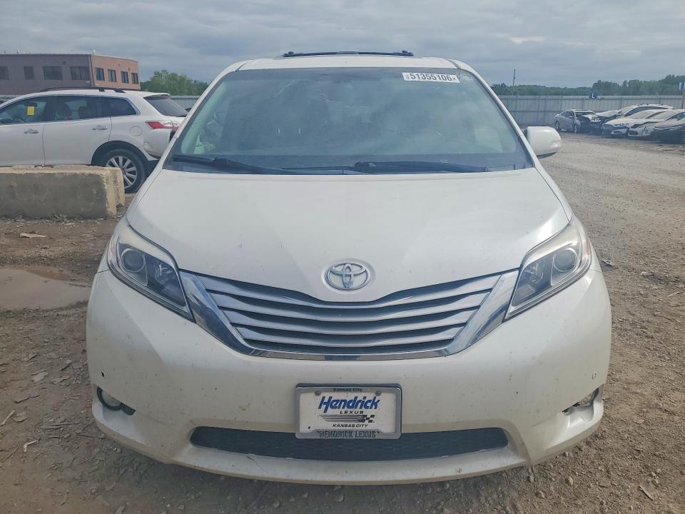 2015 Toyota Sienna მანქანა იყიდება აუქციონზე, vin: 5TDYK3DC6FS625821, აუქციონის ნომერი: 51355106