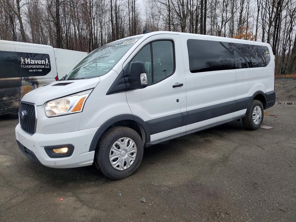 46236826 :رقم المزاد ، 1FBAX2Y87NKA43658 vin ، 2022 Ford Transit مزاد بيع