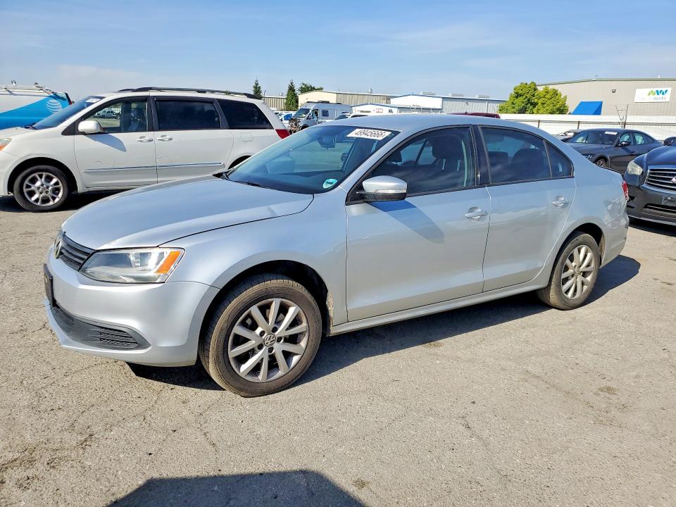 49945666 :رقم المزاد ، 3VWDZ7AJ3BM315542 vin ، 2011 Volkswagen Jetta مزاد بيع