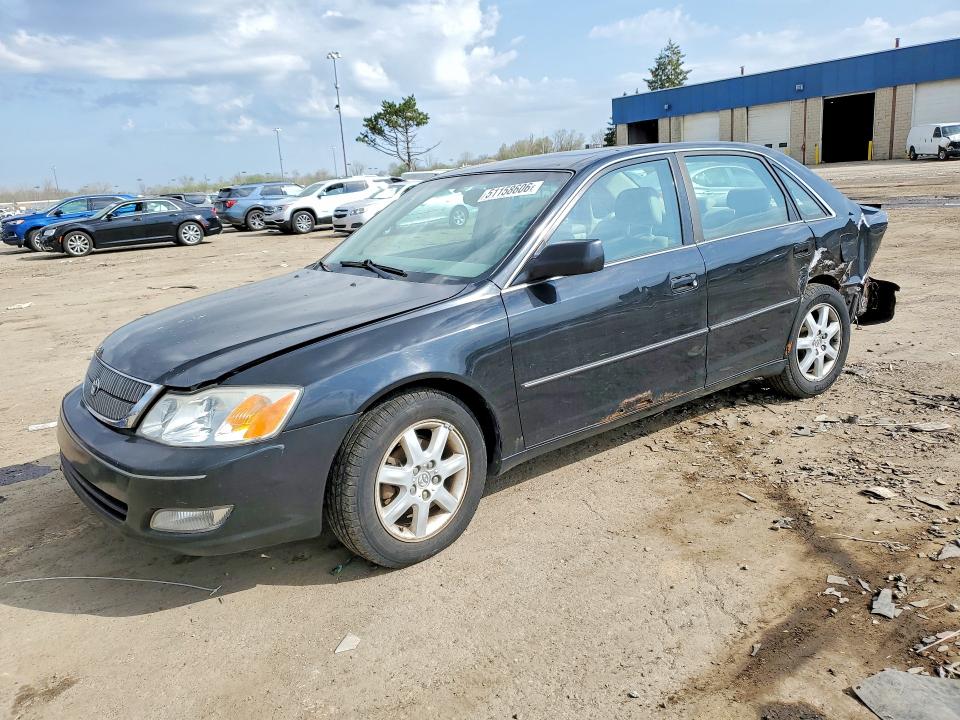 51158606 :رقم المزاد ، 4T1BF28B3YU044793 vin ، 2000 Toyota Avalon مزاد بيع