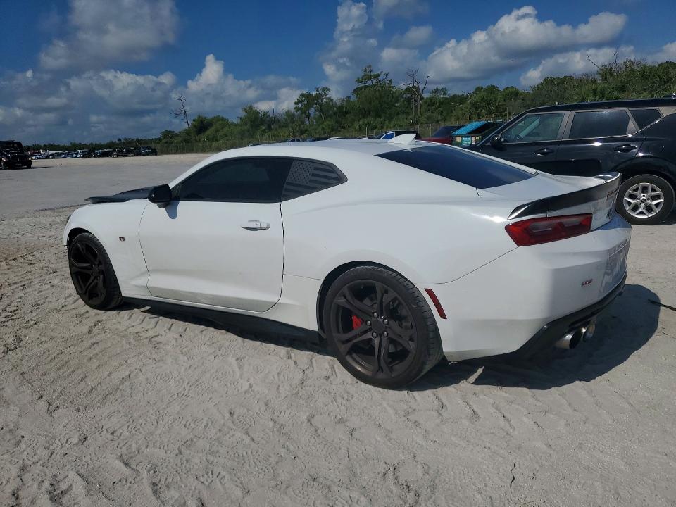50736956 :رقم المزاد ، 1G1FE1R72H0178076 vin ، 2017 Chevrolet Camaro مزاد بيع