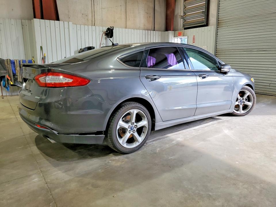 2015 Ford Fusion მანქანა იყიდება აუქციონზე, vin: 1FA6P0HDXF5113288, აუქციონის ნომერი: 50184286