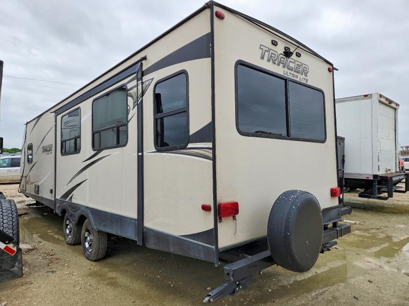 41969956 :رقم المزاد ، 5ZT2TRXB8HB511949 vin ، 2017 Tracker Ultra Lite مزاد بيع