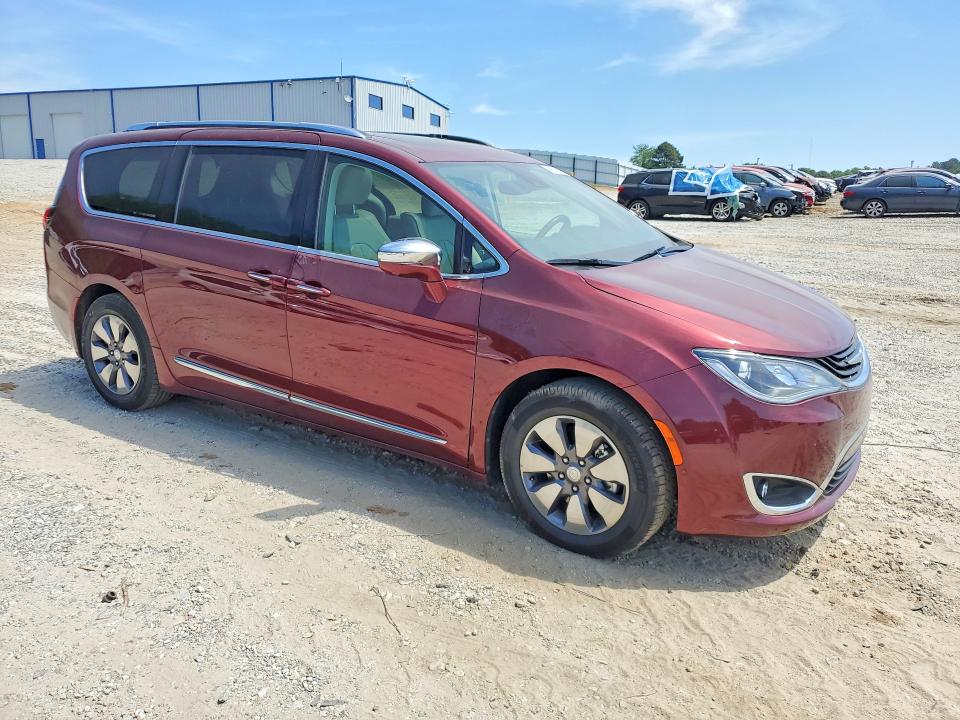 Продаж на аукціоні авто 2018 Chrysler Pacifica, vin: 2C4RC1N79JR115892, номер лоту: 49584546