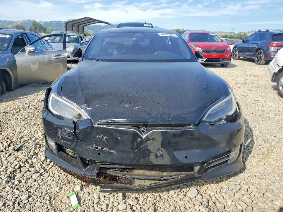 2018 Tesla Model S მანქანა იყიდება აუქციონზე, vin: 5YJSA1E24JF249099, აუქციონის ნომერი: 48878226