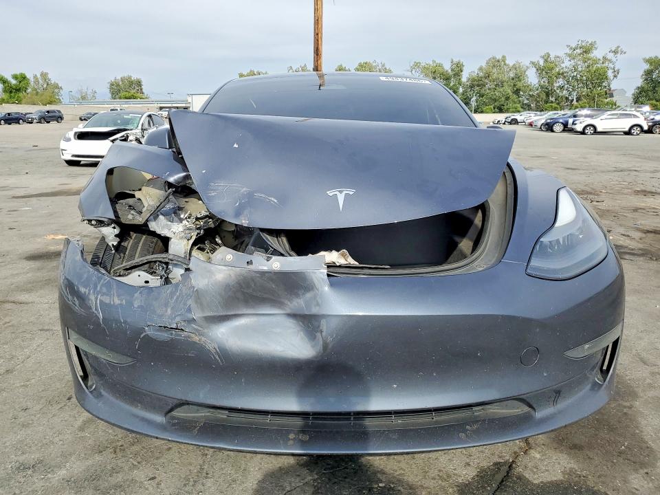 2023 Tesla Model 3 მანქანა იყიდება აუქციონზე, vin: 5YJ3E1EA8PF427685, აუქციონის ნომერი: 49437486