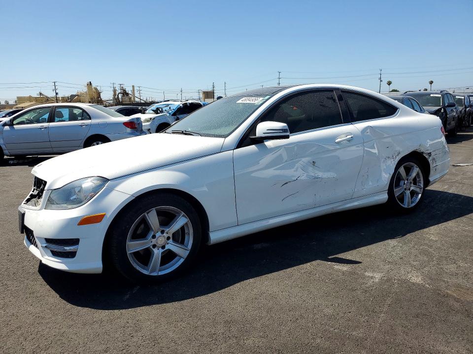 Продаж на аукціоні авто 2014 Mercedes-benz C, vin: WDDGJ4HB5EG291172, номер лоту: 48094956