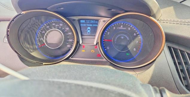 2013 Hyundai Genesis Coupe მანქანა იყიდება აუქციონზე, vin: KMHHU6KJ4DU094894, აუქციონის ნომერი: 50188376