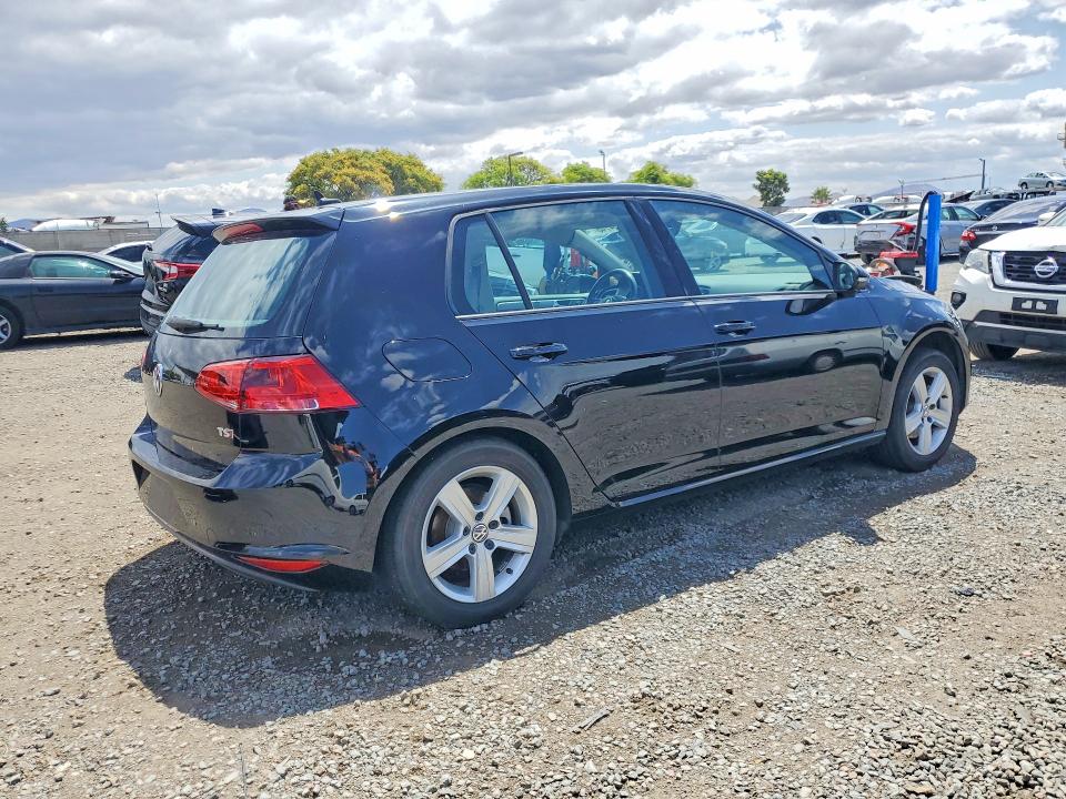 2017 Volkswagen Golf მანქანა იყიდება აუქციონზე, vin: 3VW217AU2HM008526, აუქციონის ნომერი: 51304746
