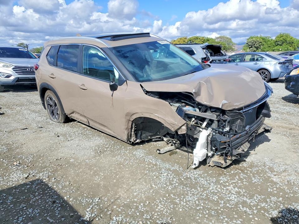Продажа на аукционе авто 2025 Nissan Rogue, vin: 5N1BT3BA2SC673652, номер лота: 50001216