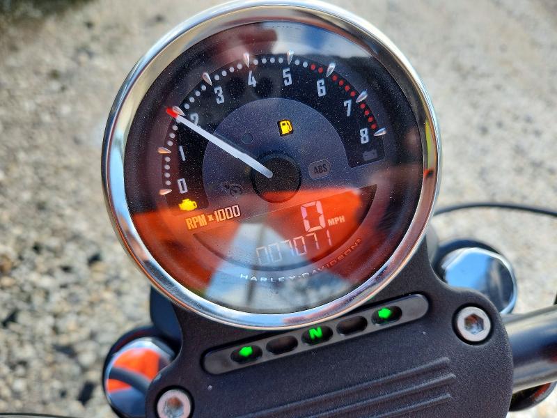 50893636 :رقم المزاد ، 1HD4LE213GC405823 vin ، 2016 Harley-davidson Xl883 مزاد بيع
