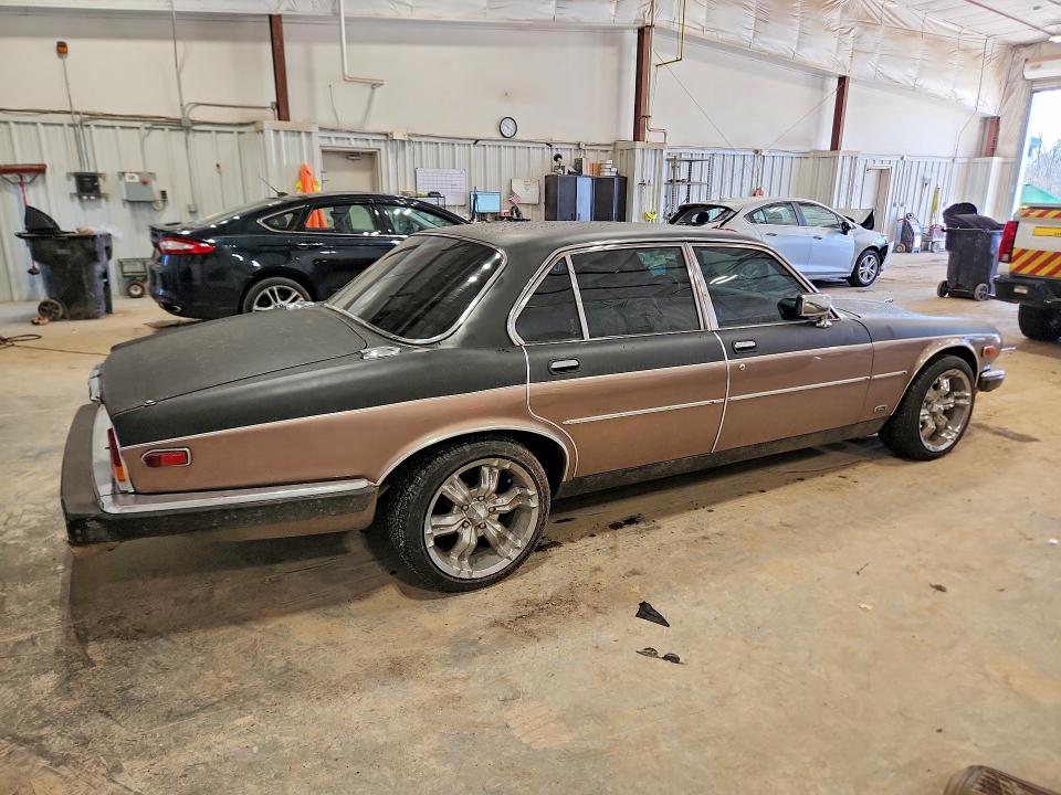 50660006 :رقم المزاد ، SAJAY1343FC397388 vin ، 1985 Jaguar Xj6 مزاد بيع