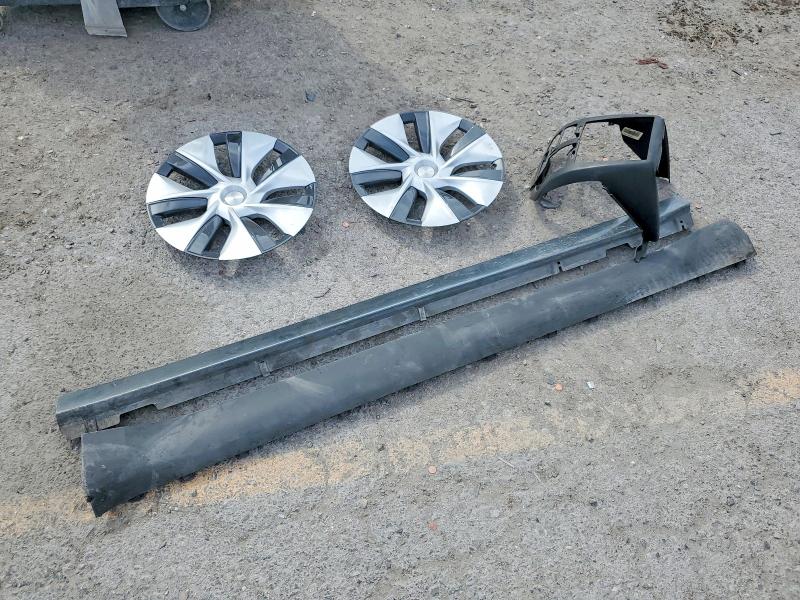 Продажа на аукционе авто 2022 Tesla Model Y, vin: 7SAYGDEE0NF380401, номер лота: 48817096