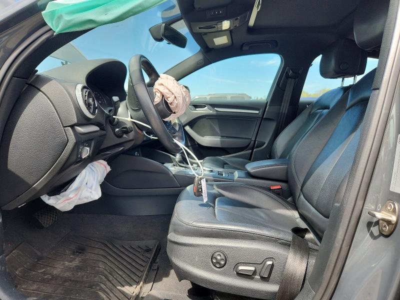 Продажа на аукционе авто 2018 Audi A3, vin: WAUAUGFF6J1068728, номер лота: 49647106
