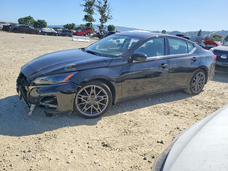 51486786 :رقم المزاد ، 1N4AL4CVXPN385550 vin ، 2023 Nissan Altima مزاد بيع