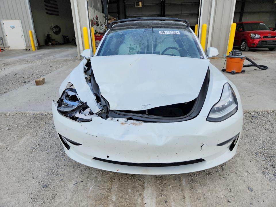 2020 Tesla 3 მანქანა იყიდება აუქციონზე, vin: 5YJ3E1EB4LF747394, აუქციონის ნომერი: 50114156