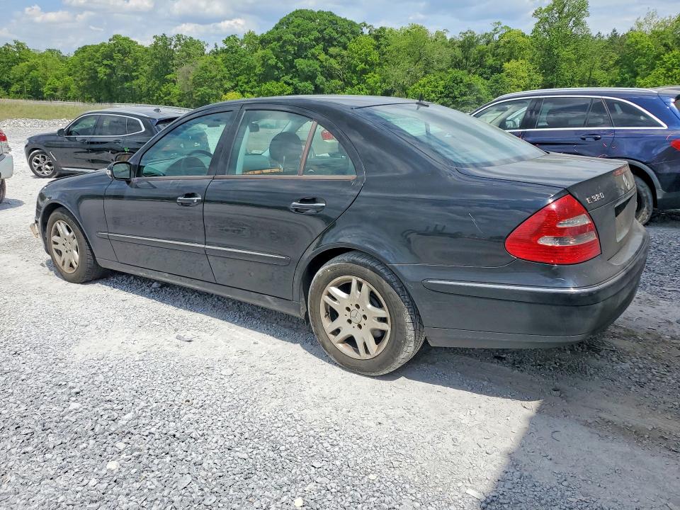 51350466 :رقم المزاد ، WDBUF26J95A760259 vin ، 2005 Mercedes-benz E مزاد بيع
