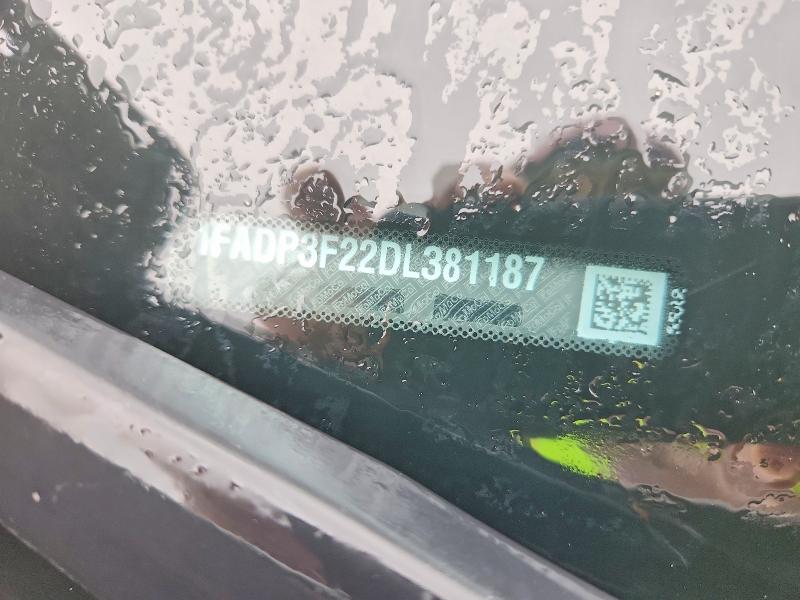 2013 Ford Focus მანქანა იყიდება აუქციონზე, vin: 1FADP3F22DL381187, აუქციონის ნომერი: 50802986