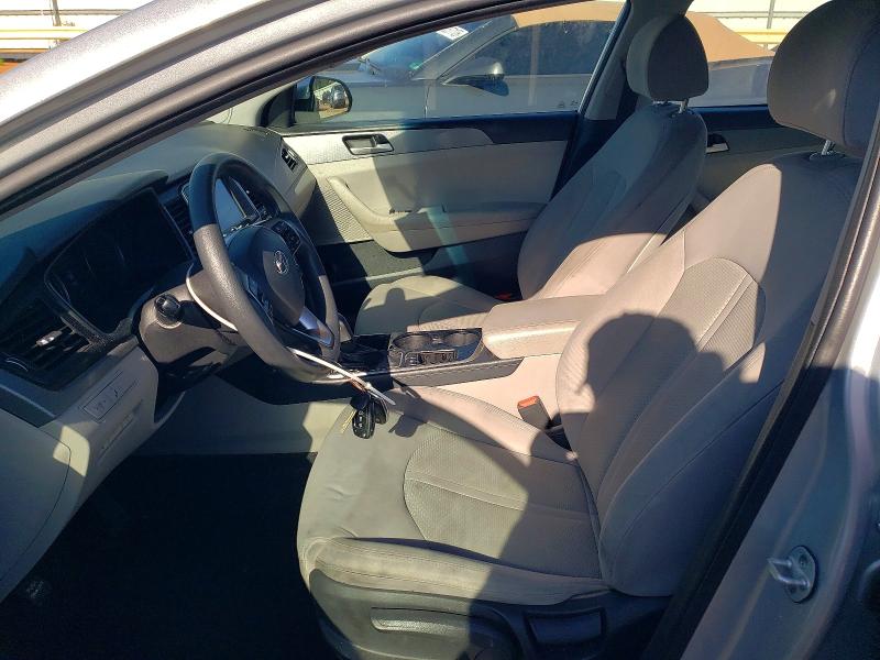 2018 Hyundai Sonata მანქანა იყიდება აუქციონზე, vin: 5NPE24AF5JH615609, აუქციონის ნომერი: 50403956