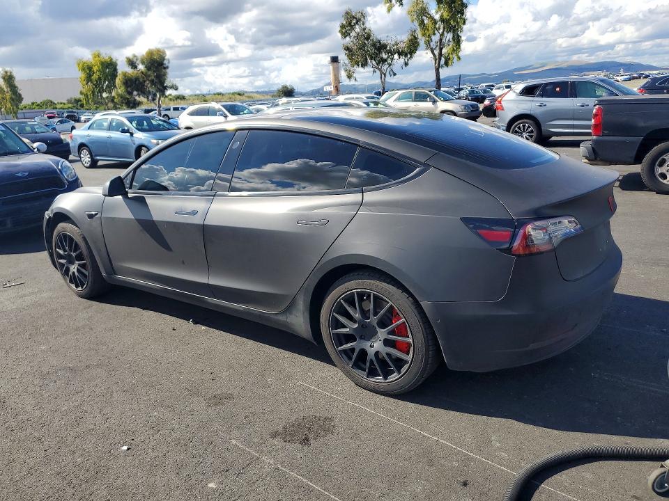 Продаж на аукціоні авто 2018 Tesla Model 3, vin: 5YJ3E1EA6JF020018, номер лоту: 51019236