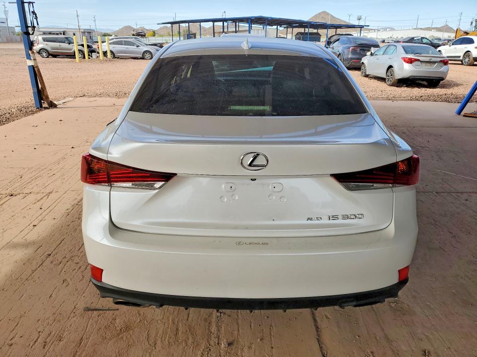 48655726 :رقم المزاد ، JTHCM1D23H5020257 vin ، 2017 Lexus Is مزاد بيع
