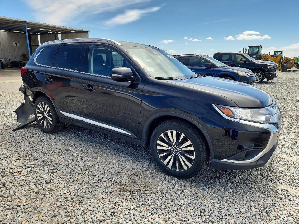 Продажа на аукционе авто 2020 Mitsubishi Outlander, vin: JA4AZ3A33LZ024369, номер лота: 49401276