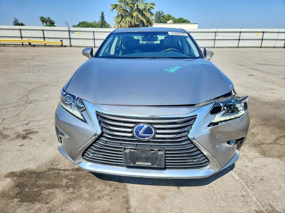 51486906 :رقم المزاد ، JTHBW1GG9G2131876 vin ، 2016 Lexus Es مزاد بيع