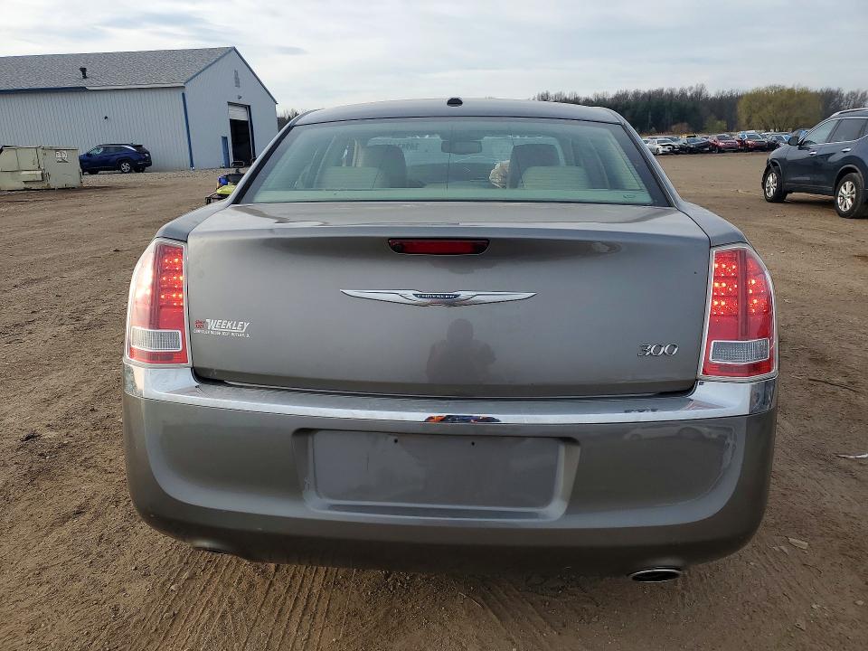49431156 :رقم المزاد ، 2C3CA5CG1BH538192 vin ، 2011 Chrysler 300 مزاد بيع