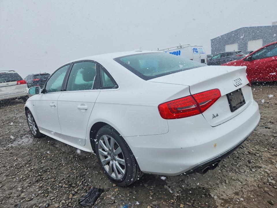 50277416 :رقم المزاد ، WAUAFAFL4FN020111 vin ، 2015 Audi A4 مزاد بيع