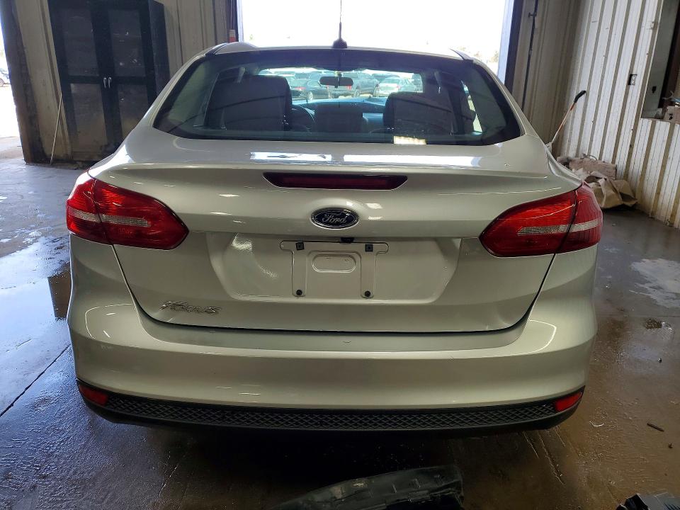 2017 Ford Focus მანქანა იყიდება აუქციონზე, vin: 1FADP3E21HL328083, აუქციონის ნომერი: 50269346