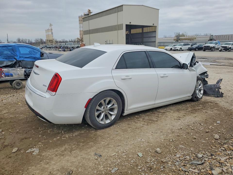 Продажа на аукционе авто 2015 Chrysler 300, vin: 2C3CCAAG9FH749104, номер лота: 48666626