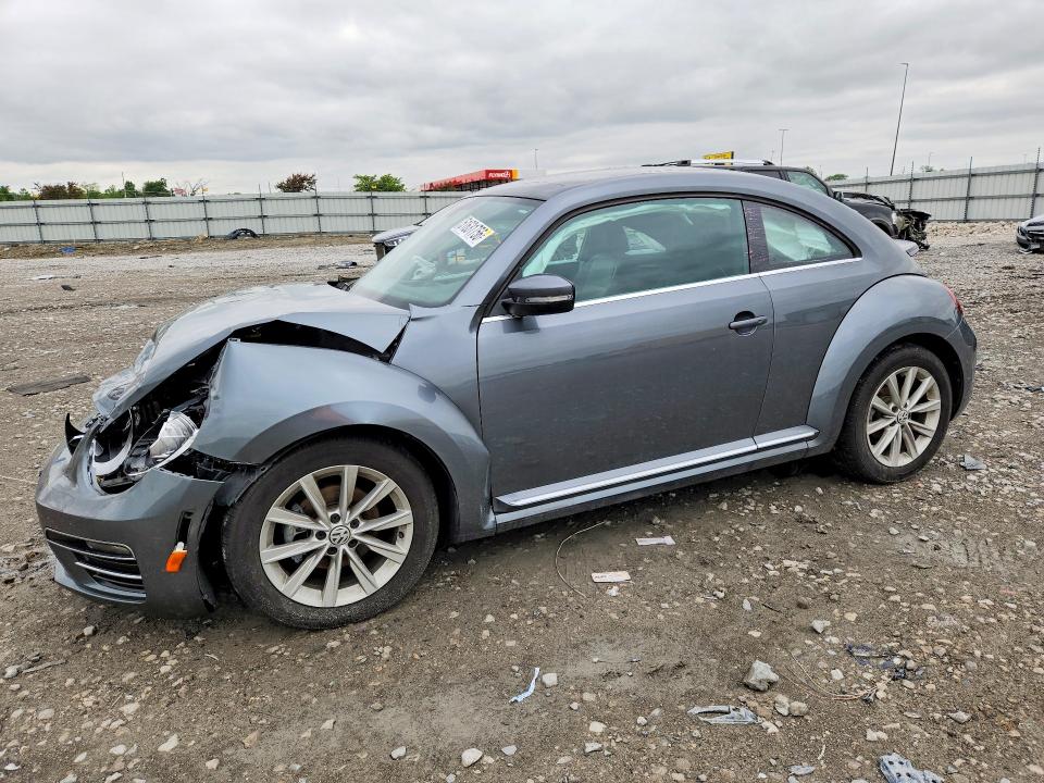 Продажа на аукционе авто 2018 Volkswagen Beetle, vin: 3VWJD7AT0JM701918, номер лота: 51631756