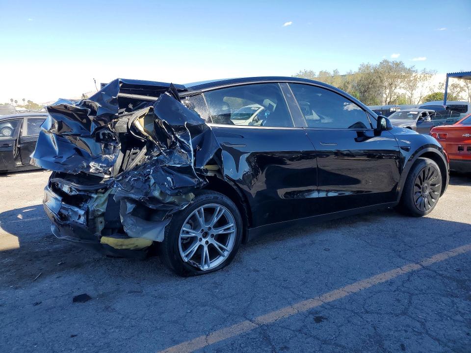 2024 Tesla Model Y მანქანა იყიდება აუქციონზე, vin: 7SAYGDEE0RA265378, აუქციონის ნომერი: 49764126