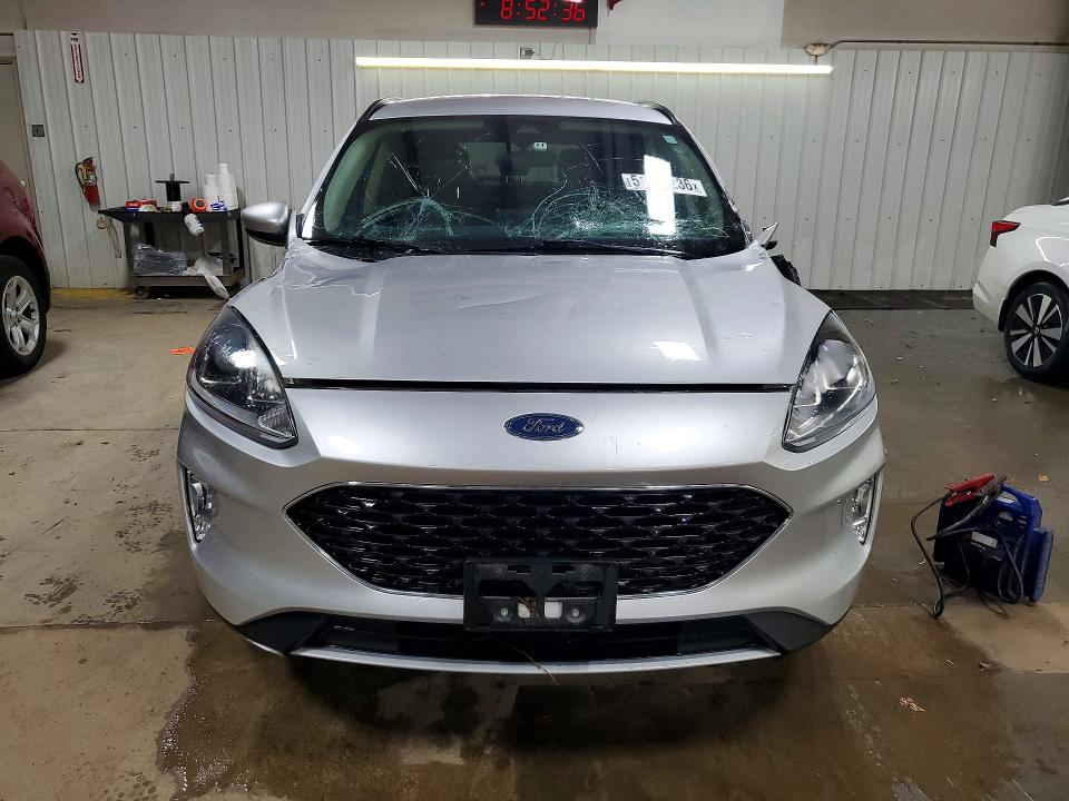 2020 Ford Escape მანქანა იყიდება აუქციონზე, vin: 1FMCU0H62LUB60254, აუქციონის ნომერი: 51628236