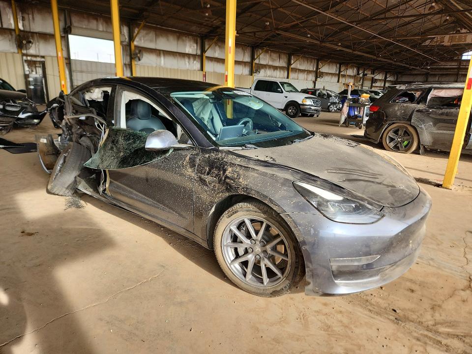 Продажа на аукционе авто 2021 Tesla Model 3, vin: 5YJ3E1EA4MF986145, номер лота: 49651176