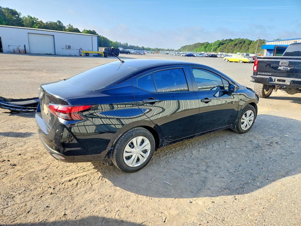 49613116 :رقم المزاد ، 3N1CN8DV9PL847912 vin ، 2023 Nissan Versa مزاد بيع