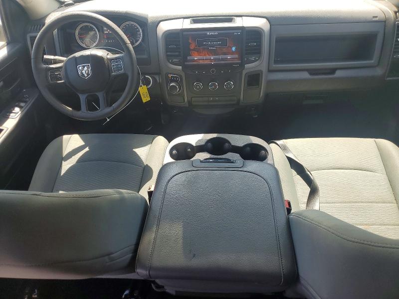 48332526 :رقم المزاد ، 1C6RR6KG3KS726914 vin ، 2019 Ram 1500 Classic مزاد بيع