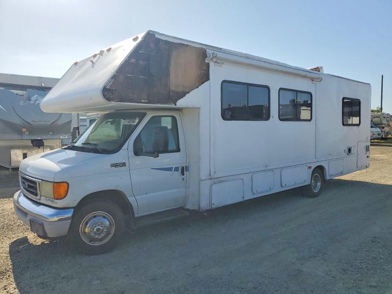 51190286 :رقم المزاد ، 1FDXE45S13HB89552 vin ، 2003 Ford E450 مزاد بيع