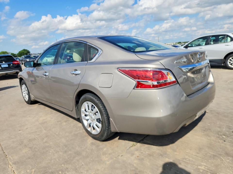48491496 :رقم المزاد ، 1N4AL3AP0FN883625 vin ، 2015 Nissan Altima مزاد بيع
