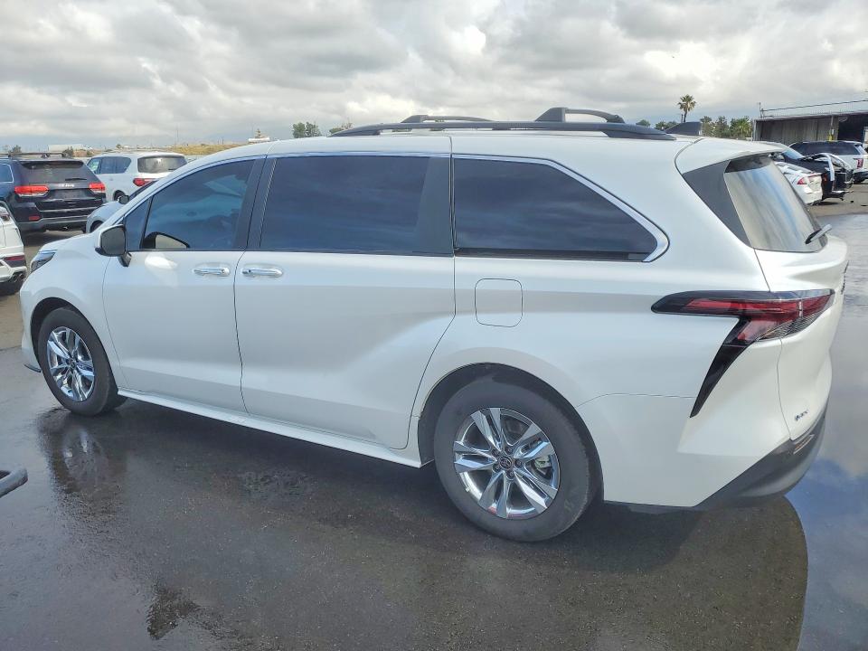 Aukcja sprzedaży 2025 Toyota Sienna, vin: 5TDJRKEC4SS261172, numer aukcji: 48699446